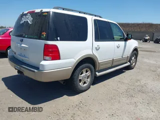 2006 Ford Expedition Eddie Bauer z VIN 1FMPU18556LA48170, wystawiony jako IAAI lot #42514246 z przebiegiem 254 046 mil mil oraz . Historia ofert i sprzedaży dostępna na DreamBid. Obrazek 4.