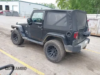 2012 Jeep Wrangler Arctic с VIN 1C4AJWBG0CL111472, выставлен на аукционе IAAI как лот 42414407 с пробегом 129 100 миль миль и . История ставок и продаж доступна на DreamBid. Изображение 3.