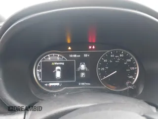 2020 Nissan Kicks SR z VIN 3N1CP5DV2LL533845, wystawiony jako IAAI lot #41551306 z przebiegiem 61 887 mil mil oraz . Historia ofert i sprzedaży dostępna na DreamBid. Obrazek 7.