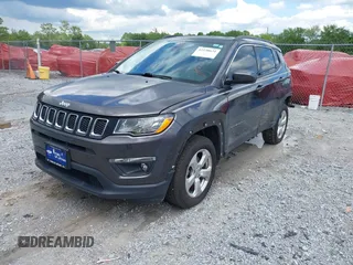 2020 Jeep Compass Latitude z VIN 3C4NJDBB9LT129693, wystawiony jako IAAI lot #42238631 z przebiegiem 36 742 mil mil oraz . Historia ofert i sprzedaży dostępna na DreamBid. Obrazek 18.