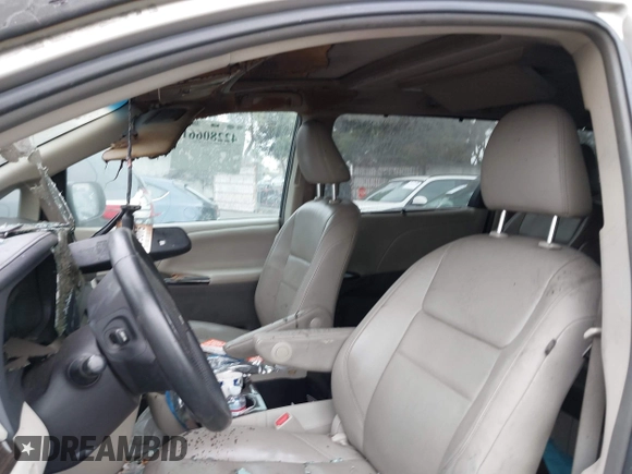 2015 Toyota Sienna XLE with VIN 5TDYK3DC5FS545345, listed as a IAAI auction lot 42280661 with Not provided miles and . Bid and sale history available at DreamBid. Image 14.