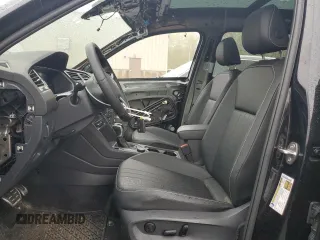 2024 Volkswagen Tiguan SE R-Line Black z VIN 3VV8B7AX3RM178840, wystawiony jako Copart lot #55619025 z przebiegiem 5 674 mil mil oraz Szkoda całkowita • Salvage title. Historia ofert i sprzedaży dostępna na DreamBid. Obrazek 7.