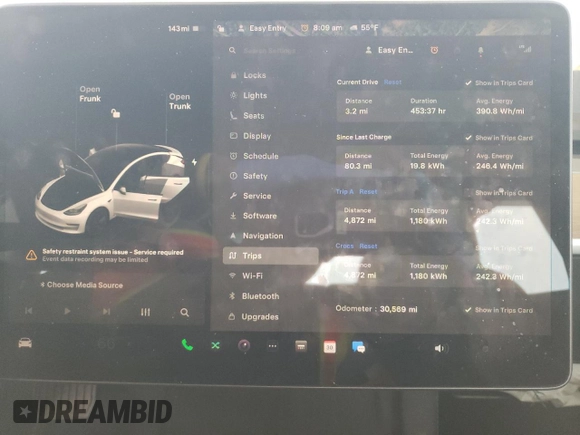 2022 Tesla Model 3 Long Range with VIN 5YJ3E1EB2NF267485, listed as a Copart auction lot 54952505 with 30,569 mi miles and Clean Title. Bid and sale history available at DreamBid. Image 9.
