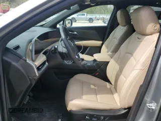 2024 Cadillac XT4 FWD Premium Luxury with VIN 1GYFZCR48RF169081, listed as a Copart auction lot 52429215 with 13,630 mi miles and Salvage title. Bid and sale history available at DreamBid. Image 7.
