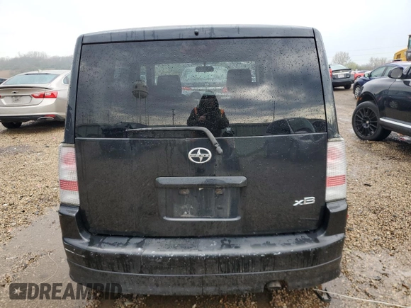 2006 Scion xB z VIN JTLKT334464111057, wystawiony jako Copart lot #54346745 z przebiegiem 99 599 mil mil oraz Szkoda całkowita • Salvage title. Historia ofert i sprzedaży dostępna na DreamBid. Obrazek 6.