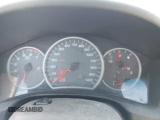 2006 Pontiac Grand Prix z VIN 2G2WP552X61161972, wystawiony jako IAAI lot #41825581 z przebiegiem 264 069 mil mil oraz . Historia ofert i sprzedaży dostępna na DreamBid. Obrazek 7.
