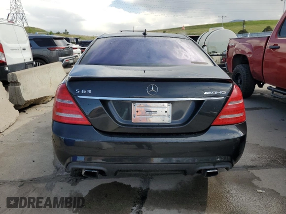 2012 Mercedes-Benz S 63 AMG z VIN WDDNG7EB1CA449955, wystawiony jako Copart lot #59848714 z przebiegiem Nie podano mil oraz Nie do naprawy • Non repairable. Historia ofert i sprzedaży dostępna na DreamBid. Obrazek 6.