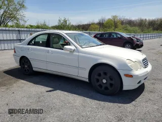 2005 Mercedes-Benz C 240 with VIN WDBRF81J85F664075, listed as a Copart auction lot 54221705 with Not provided miles and Salvage title. Bid and sale history available at DreamBid. Image 4.