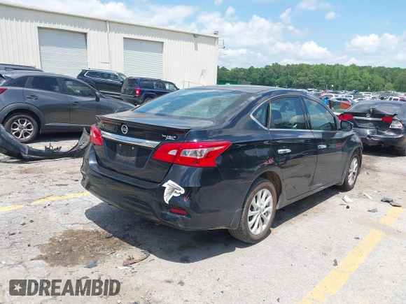 2017 Nissan Sentra S с VIN 3N1AB7AP8HY208411, выставлен на аукционе IAAI как лот 42447597 с пробегом 99 000 миль миль и . История ставок и продаж доступна на DreamBid. Изображение 4.