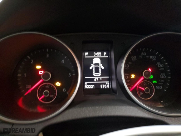 2014 Volkswagen Jetta SportWagen TDI w/Sunroof & Nav with VIN 3VWPL7AJ8EM600515, listed as a Copart auction lot 43110675 with 92221 miles and Salvage Title. Bid and sale history available at carsss.com. Image 9.