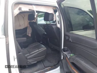 2017 Chevrolet Suburban Premier z VIN 1GNSCJKCXHR204770, wystawiony jako IAAI lot #42262898 z przebiegiem 166 304 mil mil oraz . Historia ofert i sprzedaży dostępna na DreamBid. Obrazek 8.