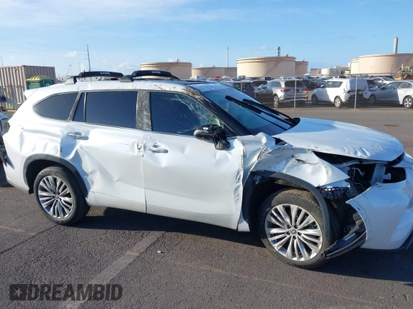 2023 Toyota Highlander L with VIN 5TDKDRAH8PS009638, listed as a IAAI auction lot 42544860 with Not provided miles and . Bid and sale history available at DreamBid. Image 17.