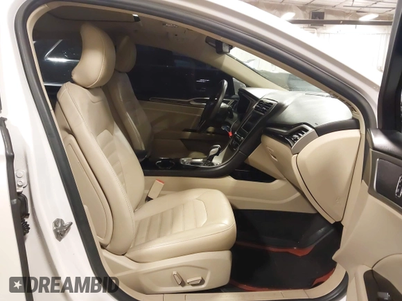 2016 Ford Fusion SE с VIN 3FA6P0HD1GR209518, выставлен на аукционе IAAI как лот 41631985 с пробегом 146 437 миль миль и . История ставок и продаж доступна на DreamBid. Изображение 5.