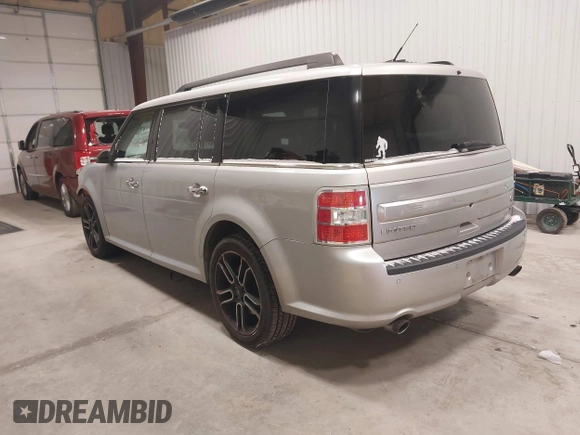 2015 Ford Flex Limited z VIN 2FMHK6D80FBA22700, wystawiony jako IAAI lot #41368354 z przebiegiem 168 054 mil mil oraz . Historia ofert i sprzedaży dostępna na DreamBid. Obrazek 3.