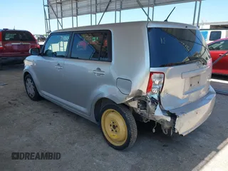 2008 Scion xB z VIN JTLKE50E981039750, wystawiony jako IAAI lot #41978655 z przebiegiem 319 875 mil mil oraz . Historia ofert i sprzedaży dostępna na DreamBid. Obrazek 3.