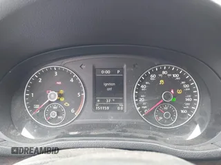 2014 Volkswagen Passat TDI SEL Premium with VIN 1VWCN7A32EC035738, listed as a IAAI auction lot 41641843 with 151,159 mi miles. Bid and sale history available at carsss.com. Image 7.