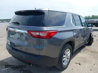 2020 Chevrolet Traverse LS with VIN 1GNERFKW1LJ189439, listed as a IAAI auction lot 42160909 with 102,583 mi miles and . Bid and sale history available at DreamBid. Image 4.