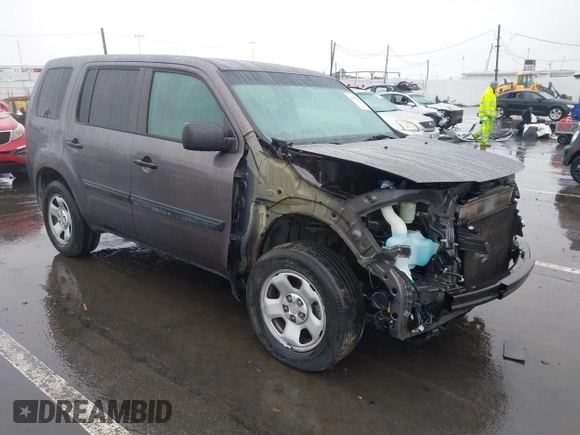2015 Honda Pilot LX with VIN 5FNYF3H28FB029622, listed as a IAAI auction lot 41562469 with 145,075 mi miles and . Bid and sale history available at carsss.com. Image 1.