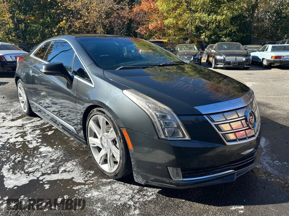 2014 Cadillac ELR z VIN 1G6RL1E44EU600913, wystawiony jako Copart lot #50313625 z przebiegiem 57 673 mil mil oraz Szkody całkowita. Historia ofert i sprzedaży dostępna na DreamBid. Obrazek 1.