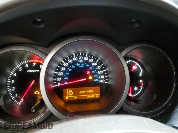 2011 Suzuki Grand Vitara Premium z VIN JS3TD0D24B4103142, wystawiony jako Copart lot #43715135 z przebiegiem 170 422 mil mil oraz Szkoda całkowita • Salvage title. Historia ofert i sprzedaży dostępna na DreamBid. Obrazek 9.