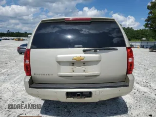 2013 Chevrolet Suburban LT z VIN 1GNSCJE06DR290395, wystawiony jako Copart lot #61279575 z przebiegiem 250 302 mil mil oraz Szkoda całkowita • Salvage title. Historia ofert i sprzedaży dostępna na DreamBid. Obrazek 6.