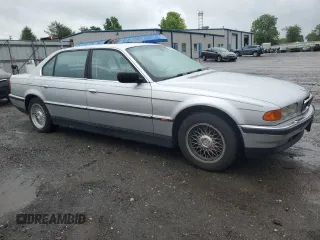 2000 BMW 7 Series 740iL z VIN WBAGH8346YDP11594, wystawiony jako Copart lot #56964665 z przebiegiem 165 495 mil mil oraz Tytuł czysty. Historia ofert i sprzedaży dostępna na DreamBid. Obrazek 4.