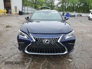 2024 Lexus ES 300h Luxury with VIN 58AEA1C16RU054104, listed as a Copart auction lot 43981705 with 9,196 mi miles and Salvage title. Bid and sale history available at DreamBid. Image 5.