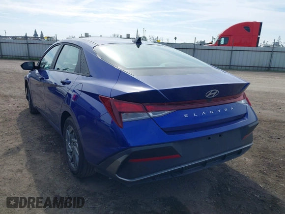 2024 Hyundai Elantra SEL with VIN KMHLM4DGXRU820751, listed as a IAAI auction lot 41600603 with 9,137 mi miles and . Bid and sale history available at DreamBid. Image 3.
