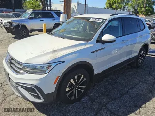 2022 Volkswagen Tiguan S with VIN 3VV1B7AXXNM071828, listed as a Copart auction lot 46053175 with 29,875 mi miles and Clean Title. Bid and sale history available at carsss.com. Image 1.