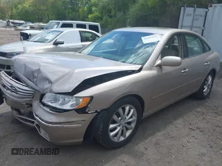2006 Hyundai Azera SE with VIN KMHFC46FX6A125848, listed as a IAAI auction lot 42195041 with 147,596 mi miles and . Bid and sale history available at DreamBid. Image 2.