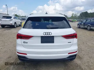 2022 Audi Q3 S line Premium Plus z VIN WA1EECF31N1148535, wystawiony jako IAAI lot #41947659 z przebiegiem 31 880 mil mil oraz . Historia ofert i sprzedaży dostępna na DreamBid. Obrazek 17.