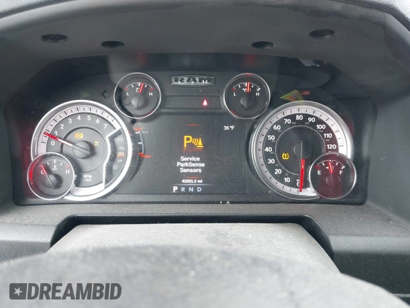 2021 Ram 1500 Classic Warlock with VIN 1C6RR7GG1MS531086, listed as a IAAI auction lot 41240331 with 42,593 mi miles. Bid and sale history available at carsss.com. Image 7.