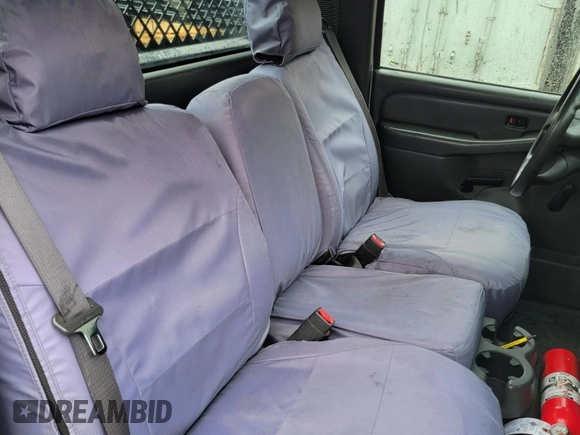 2007 Chevrolet Silverado 1500 with VIN 1GBJC34D67E167779, listed as a Copart auction lot 52091775 with 166,218 mi miles and Clean Title. Bid and sale history available at DreamBid. Image 5.