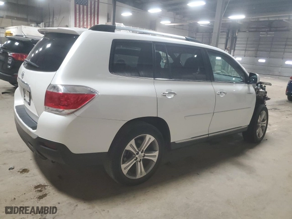 2011 Toyota Highlander Limited with VIN 5TDYK3EH7BS044168, listed as a Copart auction lot 79694924 with 29,903 mi miles and Salvage Title. Bid and sale history available at carsss.com. Image 3.