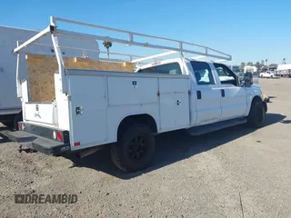 2016 Ford Super Duty F-250 SRW XL with VIN 1FD7W2A68GED17013, listed as a IAAI auction lot 40889560 with 133,390 mi miles. Bid and sale history available at carsss.com. Image 4.