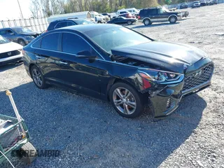 2018 Hyundai Sonata Limited z VIN 5NPE34AF7JH719337, wystawiony jako IAAI lot #41856606 z przebiegiem 155 924 mil mil oraz . Historia ofert i sprzedaży dostępna na DreamBid. Obrazek 1.