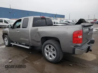 2007 Chevrolet Silverado 1500 LTZ with VIN 2GCEC19J371728652, listed as a Copart auction lot 86056624 with 366,856 mi miles and Clean Title. Bid and sale history available at carsss.com. Image 2.