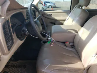 2001 Chevrolet Suburban LS with VIN 3GNEC16T01G218187, listed as a Copart auction lot 72295344 with 296,614 mi miles and Salvage Title. Bid and sale history available at carsss.com. Image 7.