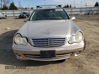 2005 Mercedes-Benz C 240 with VIN WDBRH81J65F655157, listed as a Copart auction lot 45287645 with 185,278 mi miles and Salvage title. Bid and sale history available at DreamBid. Image 5.