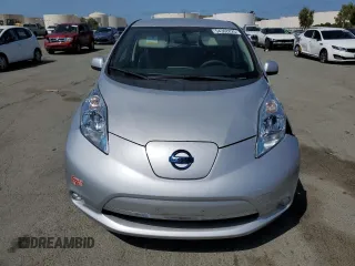 2017 Nissan LEAF S with VIN 1N4BZ0CP7HC307639, listed as a Copart auction lot 54362825 with 57,735 mi miles and Salvage Title. Bid and sale history available at carsss.com. Image 5.