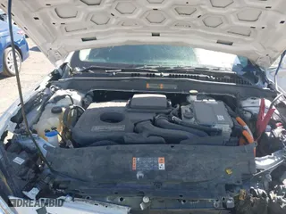 2020 Ford Fusion Hybrid Titanium with VIN 3FA6P0RU4LR182226, listed as a IAAI auction lot 41748021 with 69,234 mi miles. Bid and sale history available at carsss.com. Image 10.