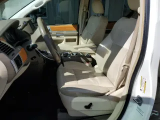 2010 Chrysler Town & Country Limited with VIN 2A4RR6DX4AR133966, listed as a Copart auction lot 51461885 with 172,482 mi miles and Salvage Title. Bid and sale history available at carsss.com. Image 7.