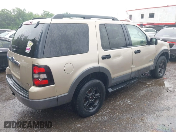 2006 Ford Explorer XLT с VIN 1FMEU73E96UA64187, выставлен на аукционе IAAI как лот 42241828 с пробегом 157 792 миль миль и . История ставок и продаж доступна на DreamBid. Изображение 4.