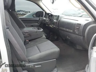 2011 Chevrolet Silverado 1500 LT with VIN 1GCRCSEA5BZ285501, listed as a IAAI auction lot 42194927 with 249,640 mi miles and . Bid and sale history available at DreamBid. Image 5.