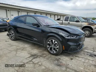 2022 Ford Mustang Mach-E Premium z VIN 3FMTK3SU4NMA03797, wystawiony jako Copart lot #55990545 z przebiegiem 38 004 mil mil oraz Szkoda całkowita • Salvage title. Historia ofert i sprzedaży dostępna na DreamBid. Obrazek 4.