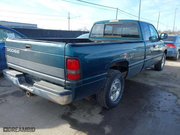 1998 Dodge Ram 1500 with VIN 1B7HC13Z5WJ102813, listed as a IAAI auction lot 41441047 with 66,031 mi miles. Bid and sale history available at carsss.com. Image 4.