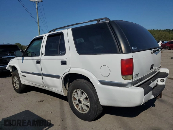 2000 GMC Jimmy SLE Convenience z VIN 1GKDT13W5Y2200634, wystawiony jako Copart lot #69860014 z przebiegiem 172 179 mil mil oraz Szkody całkowita. Historia ofert i sprzedaży dostępna na DreamBid. Obrazek 2.