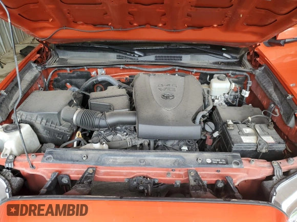 2017 Toyota Tacoma SR5 with VIN 5TFSZ5AN5HX063619, listed as a Copart auction lot 61084235 with 112,980 mi miles and Salvage title. Bid and sale history available at DreamBid. Image 11.