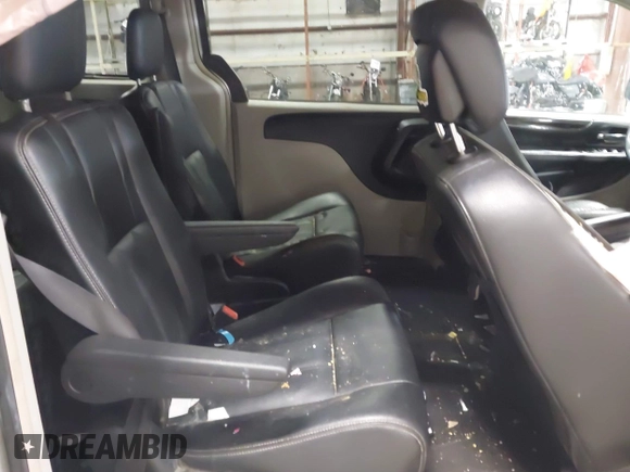 2016 Chrysler Town & Country Touring with VIN 2C4RC1BG6GR246078, listed as a IAAI auction lot 41887547 with 147,703 mi miles and . Bid and sale history available at carsss.com. Image 8.