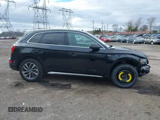 2023 Audi Q5 S line Premium with VIN WA1GAAFY5P2137099, listed as a IAAI auction lot 41731383 with 17,140 mi miles. Bid and sale history available at carsss.com. Image 14.